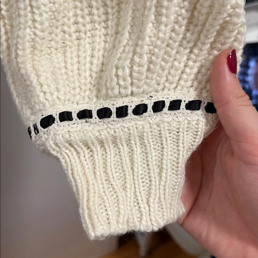 Forever21 Stitched-Trim Cardigan Sweater - Picture 9 of 13